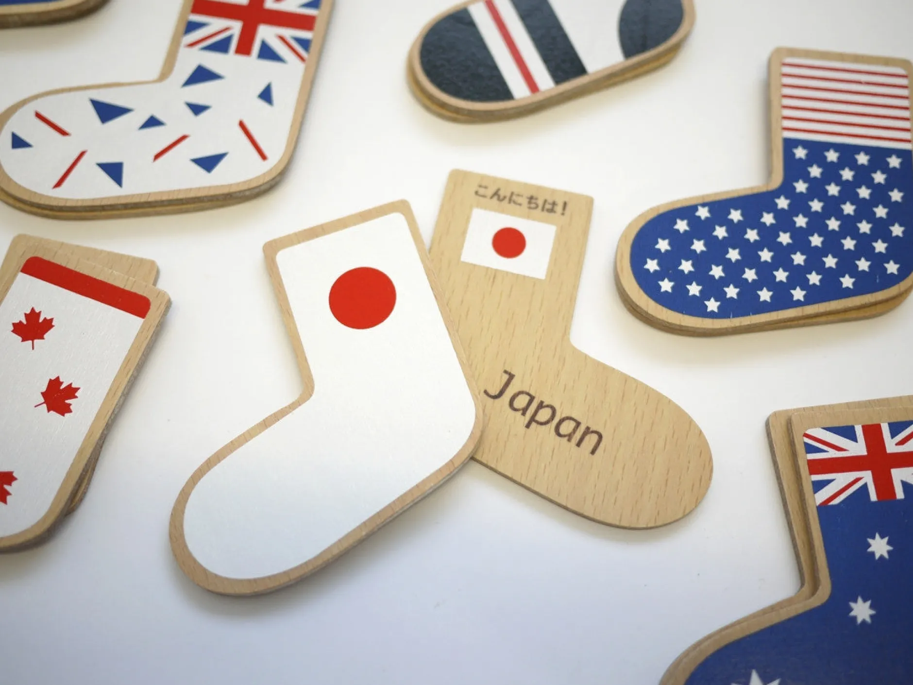 kiko+ & gg* Step to the World Matching Socks Game Sale