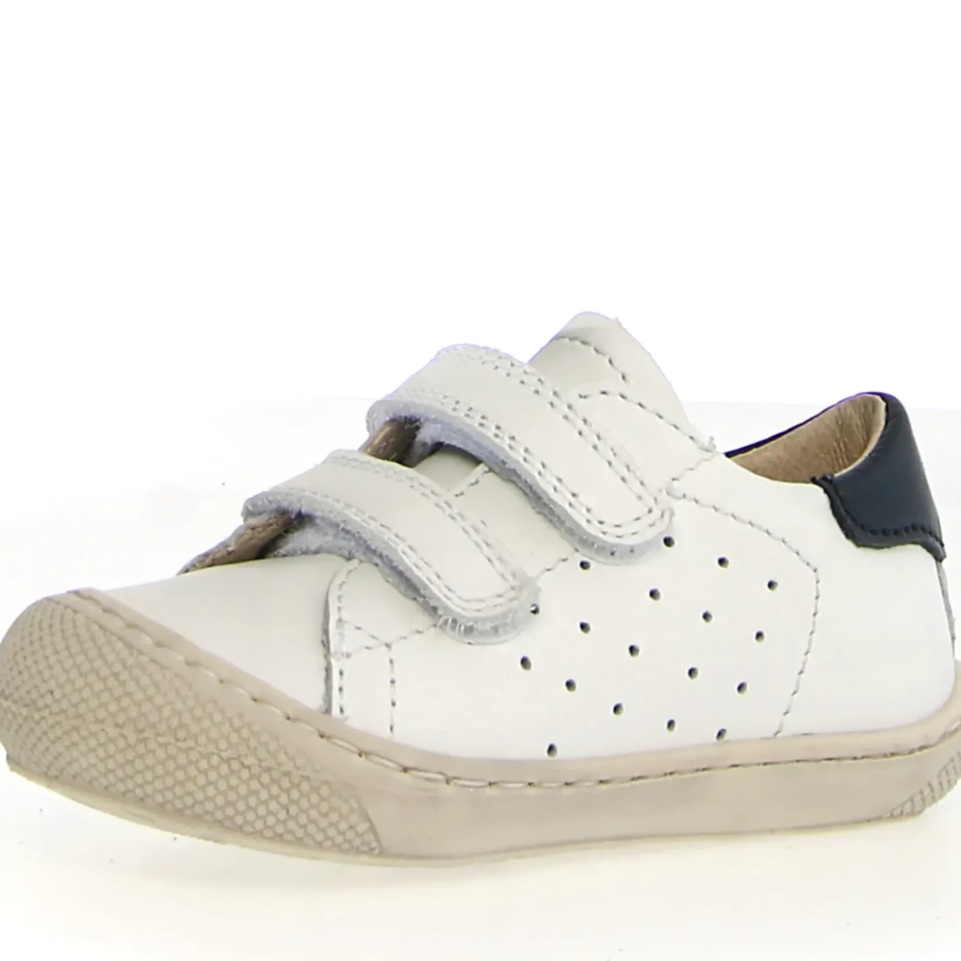 Naturino Boy's and Girl's Cocoon Low 3 Vl Casual Shoes - White / Navy Fashion