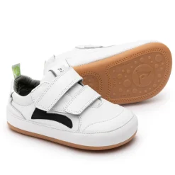 Tip Toey Joey Boy's And Girl's Landy Sneakers - White / Black Clearance